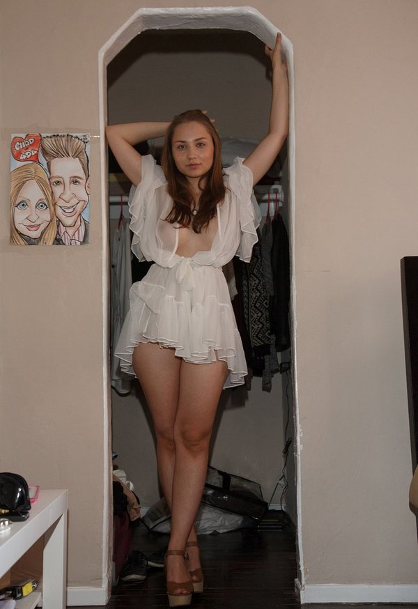 Анна, 22 года, 3 размер груди