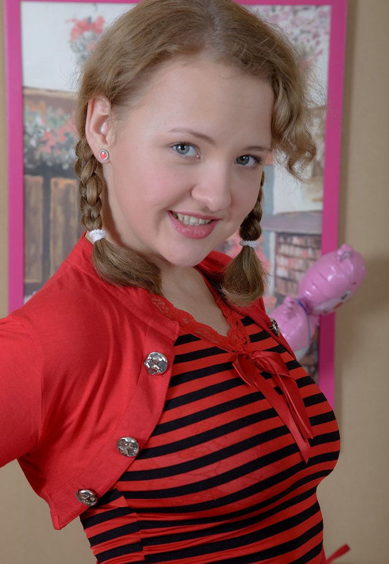 Яна, 23 года, 1 размер груди